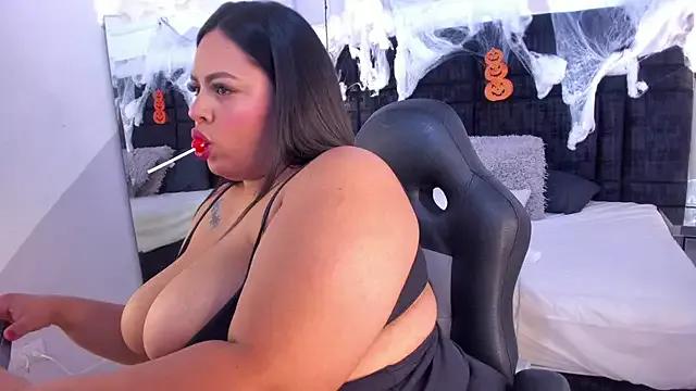 MayaCurvy — Fuck me+squirting on your face