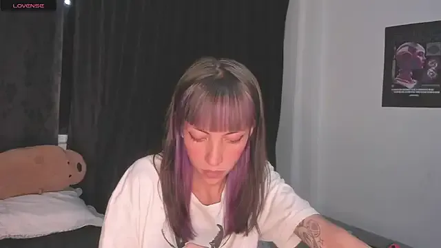 MiaGoth_ — BIG SQUIRT IN CUP 