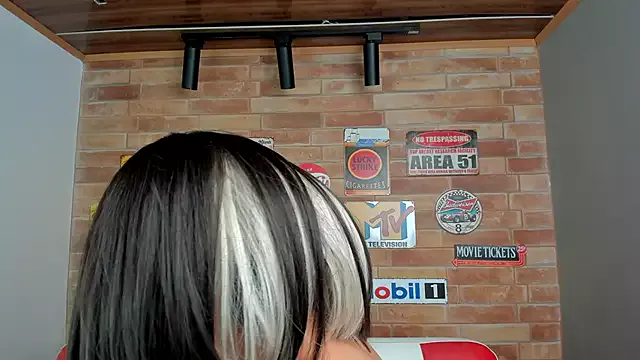 miss___evangeline on StripChat 