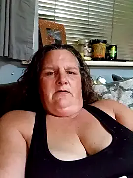 MissQueenBeex on StripChat 