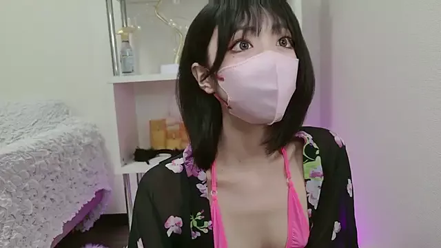 momochan_777 on StripChat 
