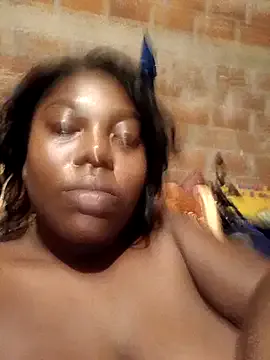 nini-will on StripChat 