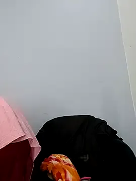Noorkhatoon on StripChat 