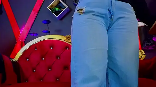 PerlaDivaio — Spanks in ass by 10