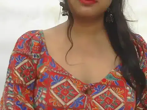 POOJA_199 — Play with my boobs with oil show