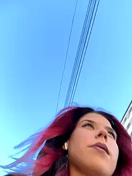 RiriRoseey on StripChat 