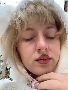 RonnieKiss — jump 10 times without a bra
