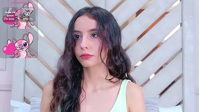 Sarah-Grace on StripChat 