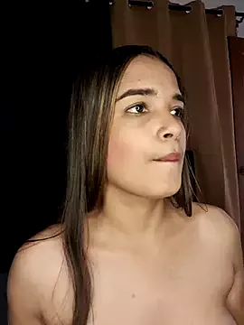 Selena_18x on StripChat 