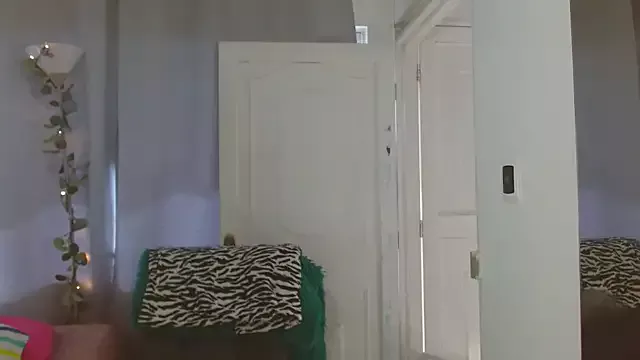 Selenna01 on StripChat 