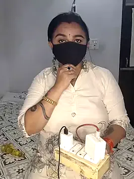 Sexy_bhabhi_haryana — Copal Neud dance  in public