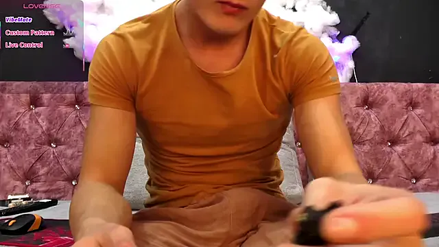 SirReed on StripChat 