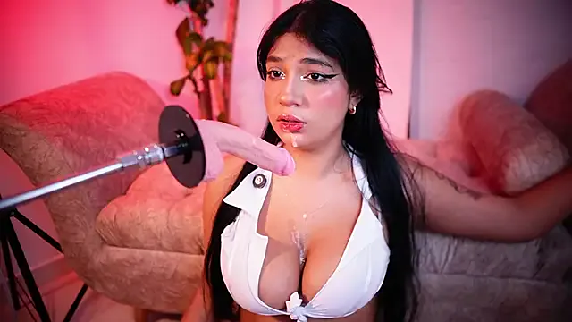 Sophiefoxy__ — Show saliva + destroy my face with makeu