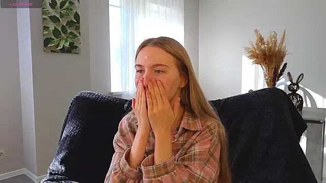 Succubelle on StripChat 