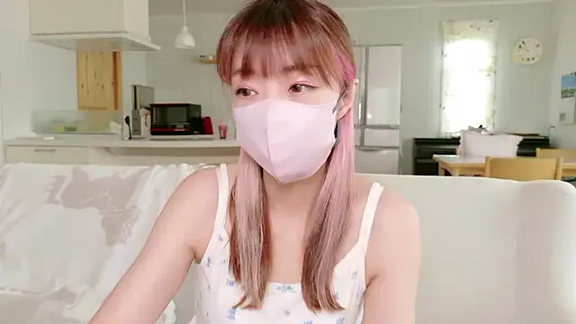 SUZU_1201 — Freechat on StripChat