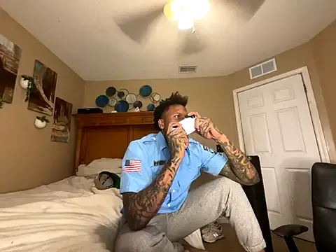 tattedBBC — Freechat on StripChat