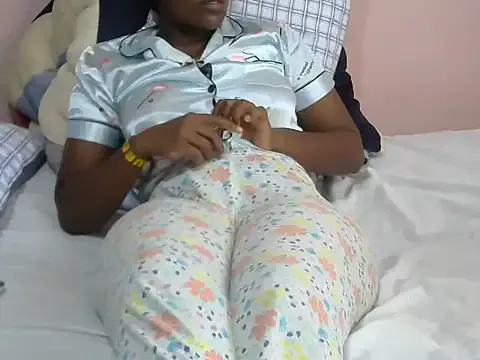 winnie254 on StripChat 