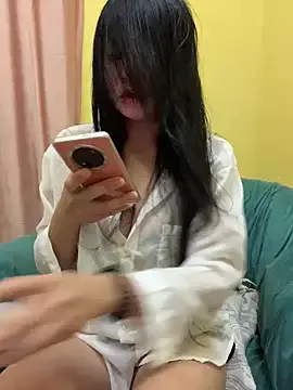 YayeeShow on StripChat 