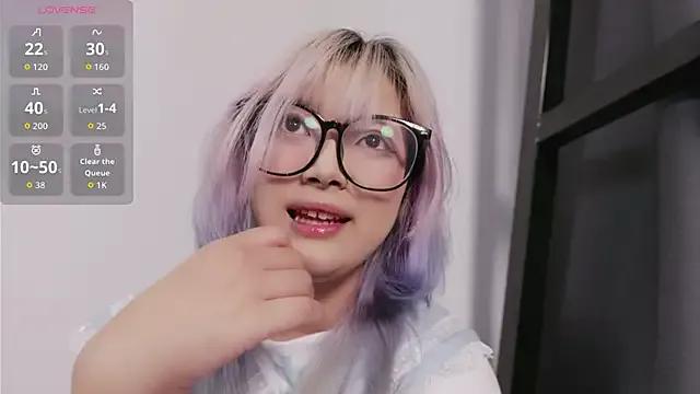 Yu_UwU_ on StripChat 