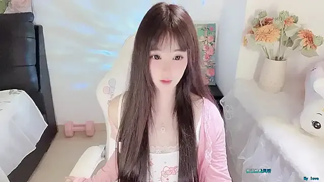 yuii-7 on StripChat 